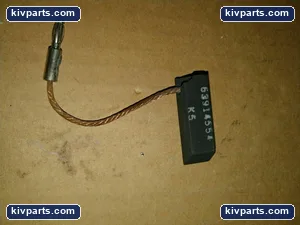 63914554 K5 Carbon Brush Motor Contact – actual item, photo 2 of 6