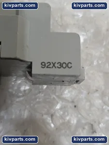 IDEC SH2B-05 Relay Socket – actual item, photo 3 of 7