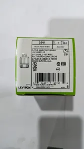 Leviton 2641 Grounding Locking Plug