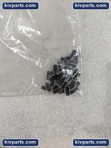 Maxim MAX4674ESE Switch – actual item, photo 3 of 4