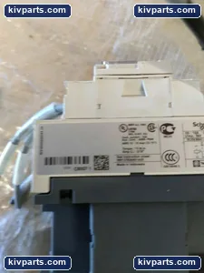 Schneider Electric CAD50G7 TeSys Control Relay – actual item, photo 4 of 10