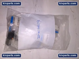 SMC NVJ314M-BL0Z Solenoid Valve – actual item, photo 3 of 4