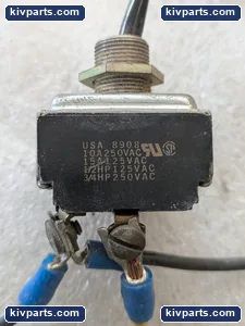 Cutler-Hammer 8908 Toggle Switch – actual item, photo 3 of 7