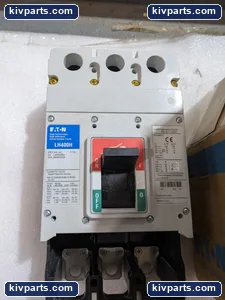 Eaton LHH3400NN Molded Case Circuit Breaker – actual item, photo 3 of 9