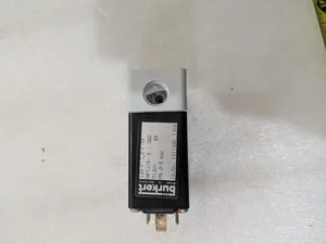 Burket 124-F-3 0-F-PP 0000 Solrenoid Valve