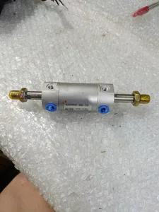 SMC NCDGWBN32-0050-XC6 Double Rod Air Cylinder