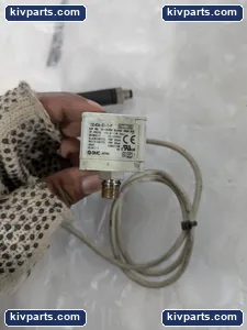SMC ISE40A-01-T-P Digital Switch – actual item, photo 2 of 4