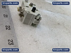 Eaton 10250T56 Pushbutton Contact Block – actual item, photo 5 of 8