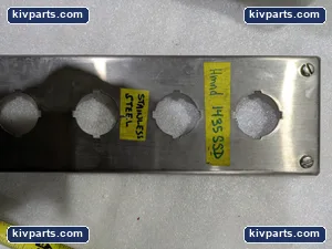 Hammond Manufacturing – actual item, photo 3 of 5