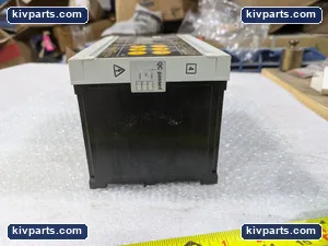 Allen-Bradley 440L-M8100 Safety Light Curtain Controller – actual item, photo 3 of 5