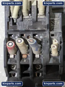 Mitsubishi S-T12 TH-T18 KP Overload Relay – actual item, photo 6 of 16