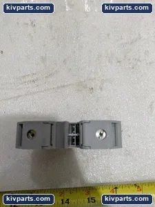 Phoenix Contact Through DIN Rail Terminal Block – actual item, photo 4 of 6