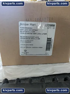 Cooper L720RW Arrow Hart Receptacle – actual item, photo 3 of 4