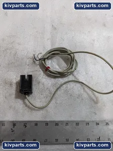 Yamatake Honeywell 5036 Proximity Sensor – actual item, photo 3 of 5