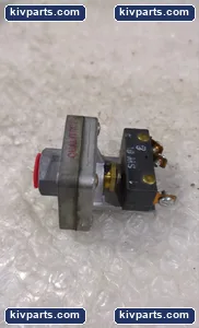 Qualitrol 146-8 Pressure Vacuum Switch – actual item, photo 5 of 5
