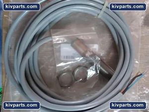 Pepperl+Fuchs NJ-5-18GM-E2 Inductive Proximity Sensor – actual item, photo 2 of 6