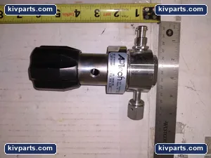Aptech AP1510SM High Purity Pressure Regulator – actual item, photo 2 of 3