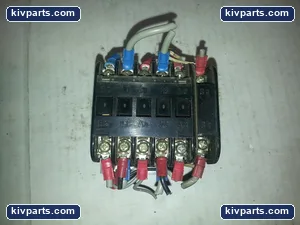 Fuji Electric SRCA3631-05Z42A Magnetic Contactor – actual item, photo 3 of 3