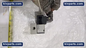 SMC NVK332 Pneumatic Component – actual item, photo 6 of 8