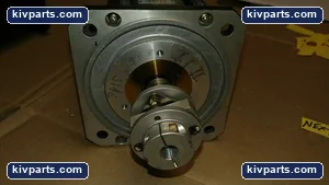 Yaskawa USAREM-05CFJ11 AC Servo Motor – actual item, photo 3 of 3