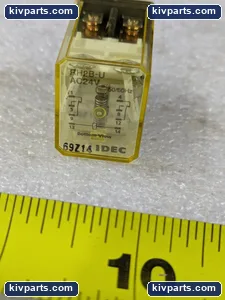 IDEC RH2B-U Ice Cube Power Relay – actual item, photo 2 of 6