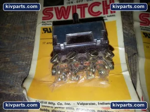Mcgill BP-22 Heavy Duty Toggle Switch – actual item, photo 4 of 4
