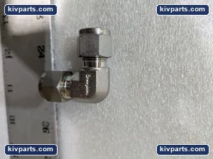 Swagelok 09937-06 SS Union Elbow Tube Fitting – actual item, photo 6 of 8