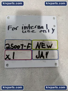 Eaton PS2565-Y-102 Light – actual item, photo 15 of 15