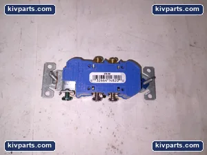 Cooper Grounding Duplex Receptacle – actual item, photo 3 of 5
