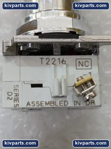 Eaton 10250T26R Mushroom Head Red Contact Block – actual item, photo 4 of 6