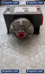 Yldent B424V Ashcroft Pressure Switch – actual item, photo 2 of 4