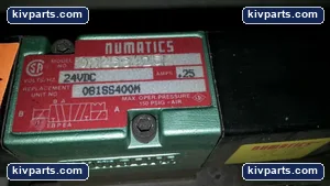 Numatics 082SS425M Solenoid Valve – actual item, photo 2 of 3