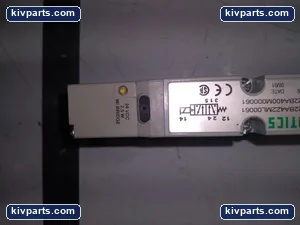 Numatics 122BA4Z2ML00061 Pneumatic Component – actual item, photo 4 of 5
