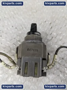IDEC 887150 Switch Operator Contact Block – actual item, photo 2 of 4