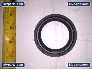 Manville Clipper 0212-10259-LUP Oil Seal – actual item, photo 2 of 5