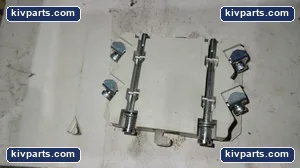 Eaton C320KGS22 Auxiliary Contacts – actual item, photo 4 of 5