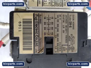 Fuji Electric SH-4 4SH440 Magnetic Contactor Relay – actual item, photo 3 of 8