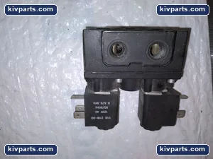 ARO A311SD-120-A Double Solenoid Air Valve – actual item, photo 4 of 6