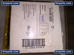Cooper 2141W-BOX Receptacle – actual item, photo 4 of 5