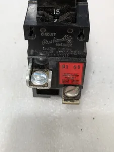 ITE P215 Circuit Breaker