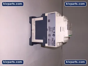 Schneider Electric CAD50BD TeSys Control Relay – actual item, photo 2 of 7
