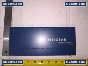 Netgear FS108 Ethernet Switch – actual item, photo 4 of 5