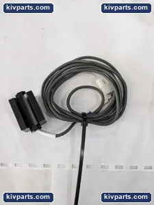 Omron E2K-L13MC1 Liquid Level Sensor – actual item, photo 4 of 5