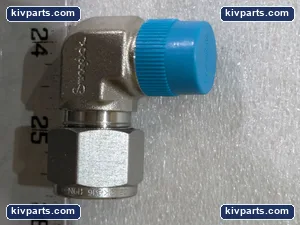Swagelok 09936-22 SS Male Elbow Tube Fitting – actual item, photo 4 of 6