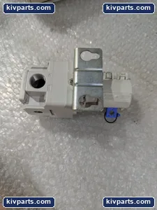 SMC IR3020-02BG Precision Pressure Regulator – actual item, photo 4 of 9