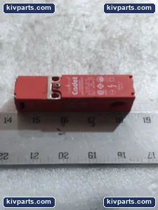 Allen-Bradley AC-15 Cadet GuardMaster Safety Switch – actual item, photo 3 of 7