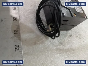Eaton BAB1030S Circuit Breaker – actual item, photo 3 of 14