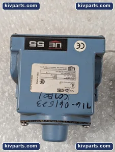 United Electric E55-E23BS Controls – actual item, photo 3 of 7