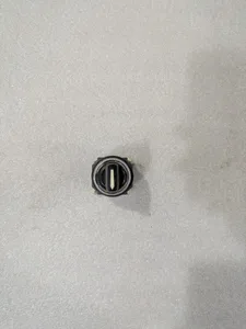 IDEC BS010E ASTN Selector Switch Black Knob