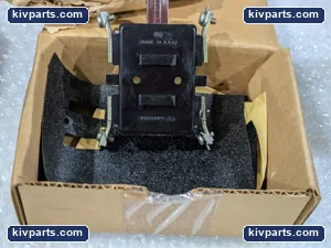 General Electric 9609203AP Interlock Contact Block – actual item, photo 2 of 6